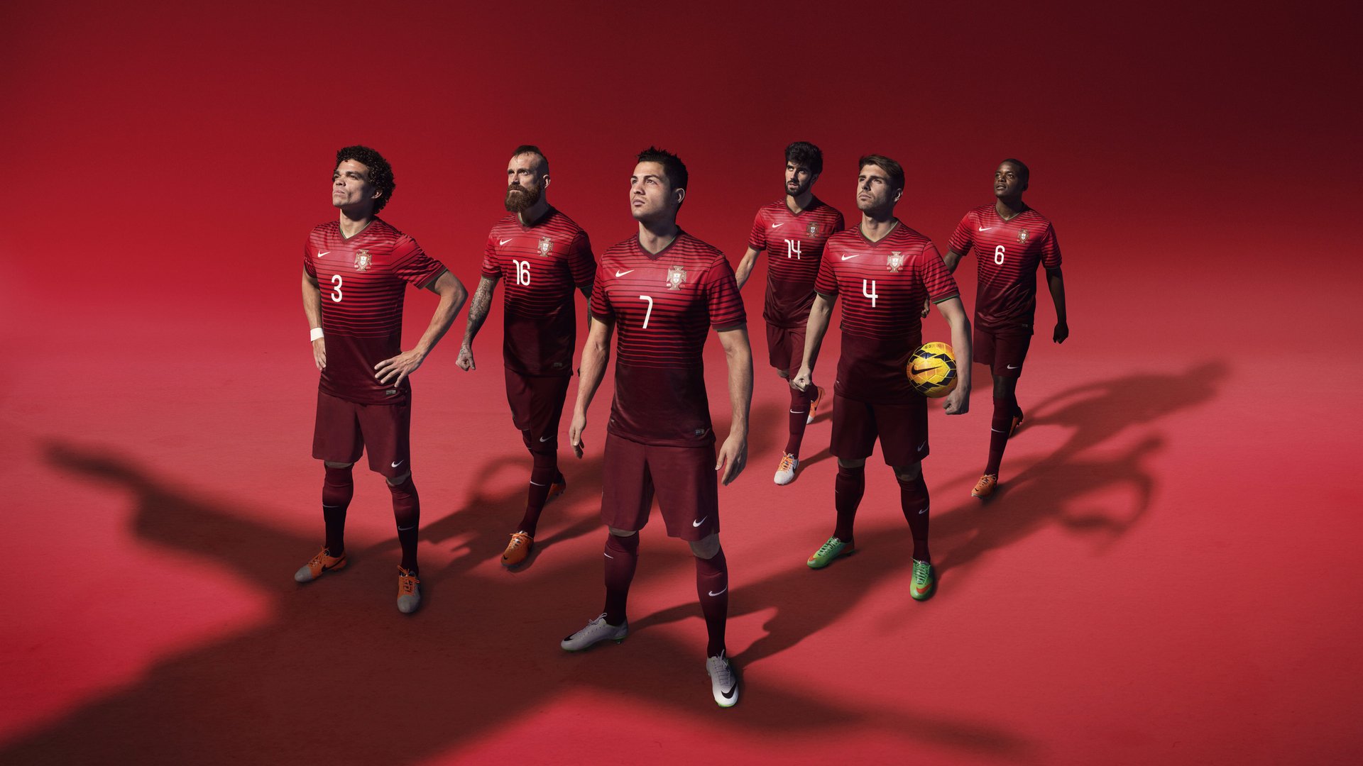 五大联赛球队战术升级区别于五年前的变化,五大联赛技术特点